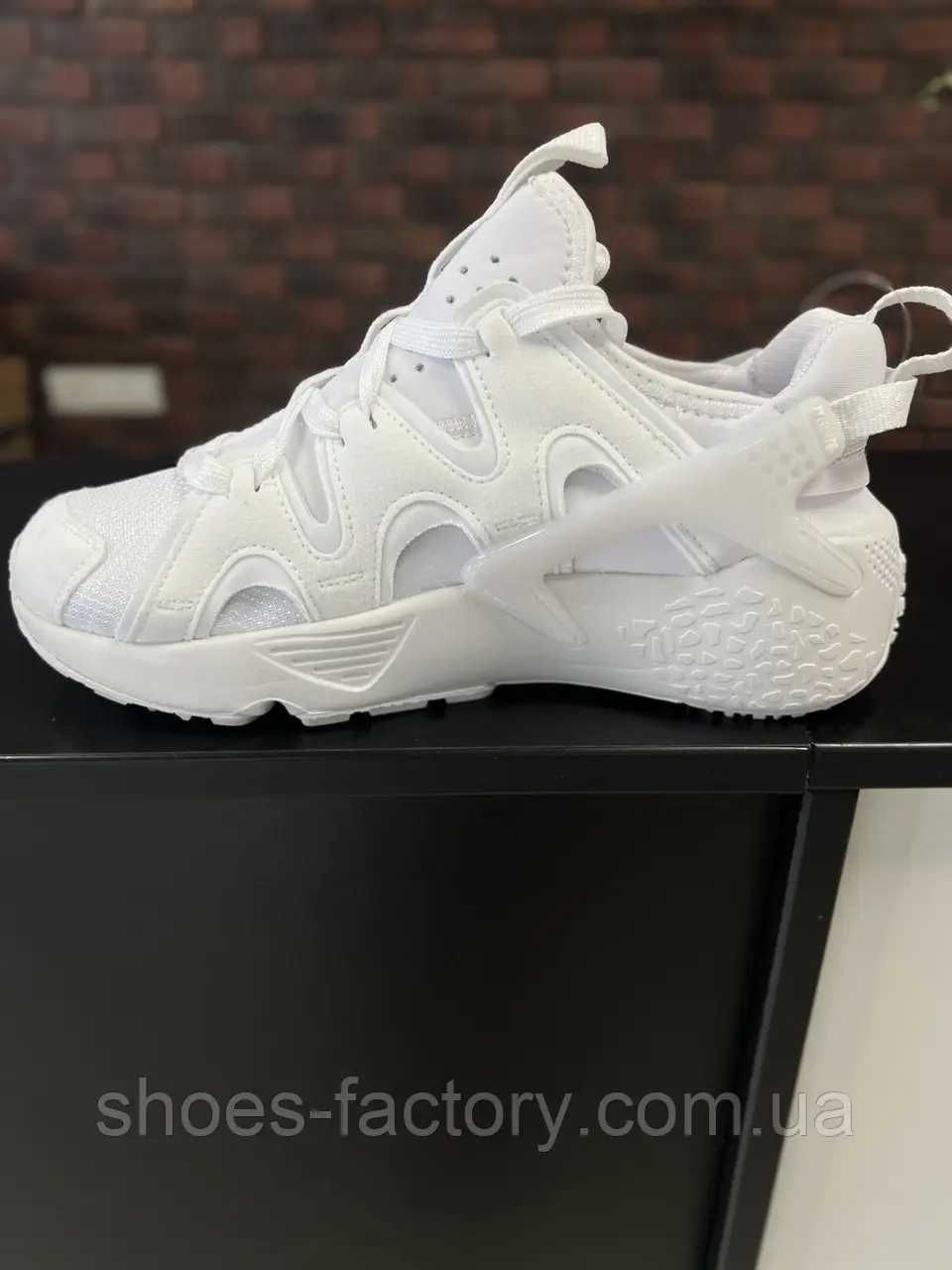 Чоловічі білі кросівки Nike Air Huarache Craft код 8031-106