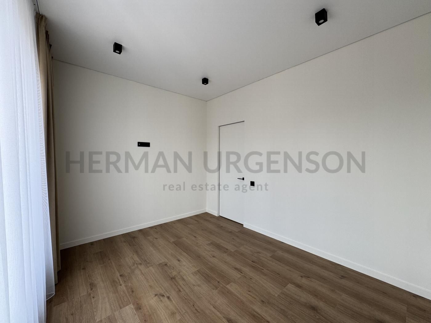 Продаж 2к квартири 61 м.кв / вул. Новака, Свепомоц