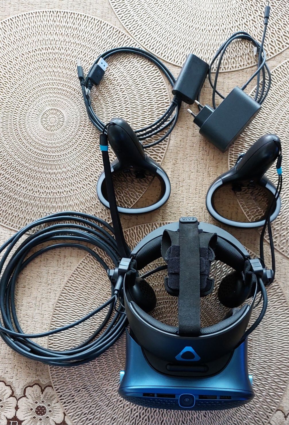 HTC VIVE Cosmos zestaw VR