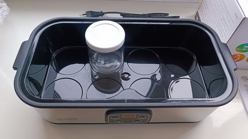 Йогуртниця First Fa-5120-2 Йогуртница