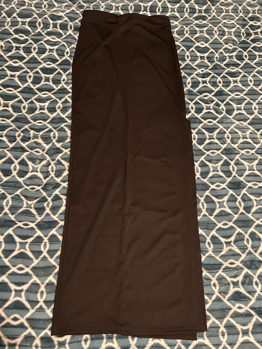 Conjunto de seda top e saia