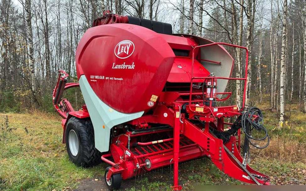 Prasa belującaLely Welger RPC 445 prasoowijarka