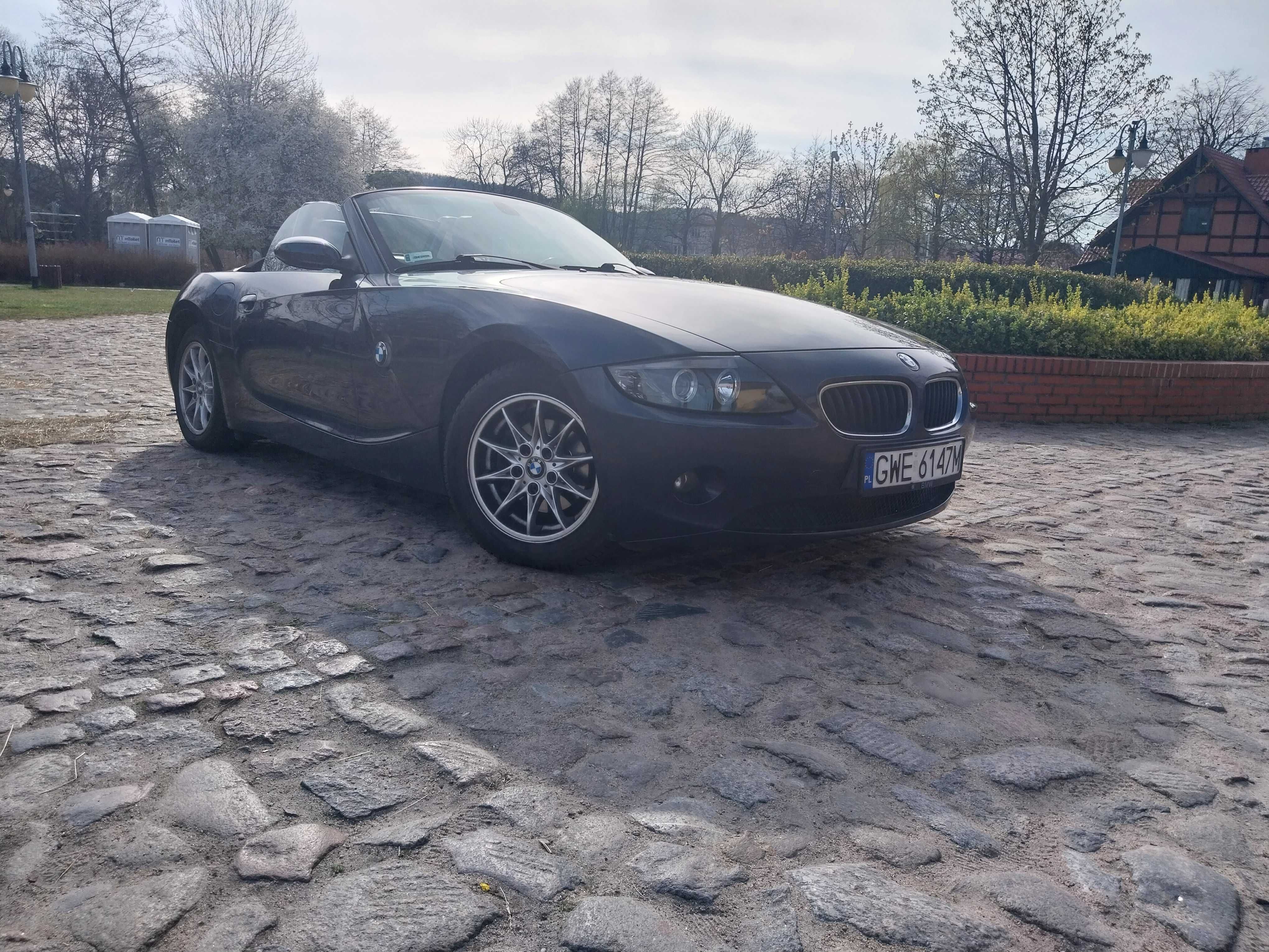 Sprzedam BMW Z4, 2006 r. 2.0 benzyna, 150 KM, rozważę zamianę.