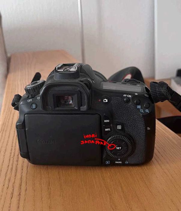 Canon EOS D60 у гарному стані