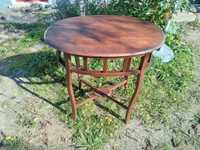 Mesa de madeira oval