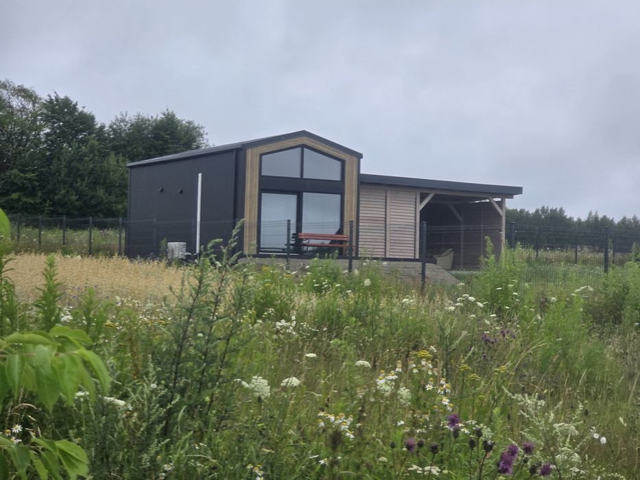 Domek całoroczny 40m2 + antresola 15m2 działka  10ar warunki zabudowy