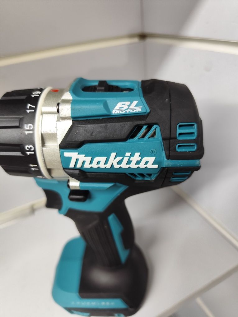 Makita DDF 484 безщітковий акумуляторний шуруповерт Макіта