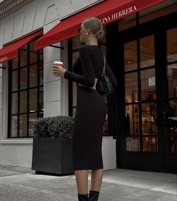 Черное вязаное платье по фигуре от missdiamondbrand