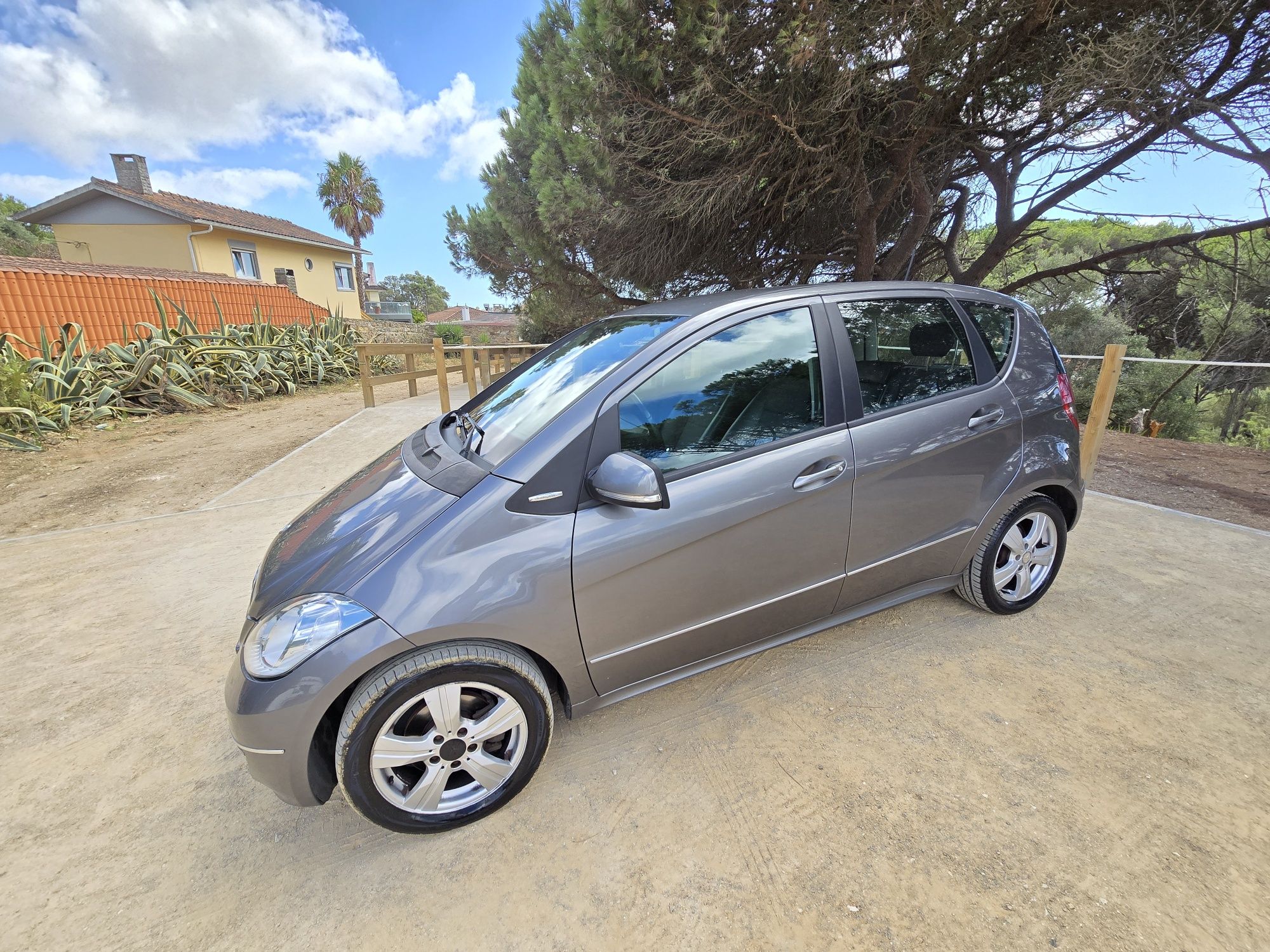 Mercedes-Benz A180 CDi 2010/12 Com Livro de Revisões Apenas 200mil kms