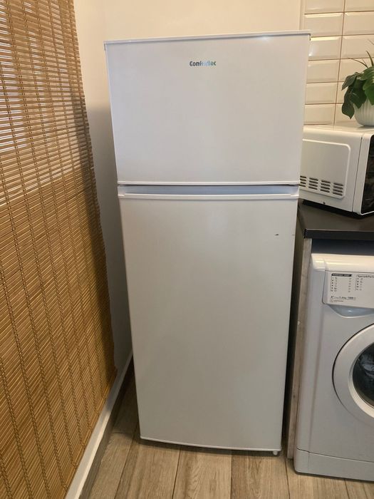 Frigorífico em bom estado A++