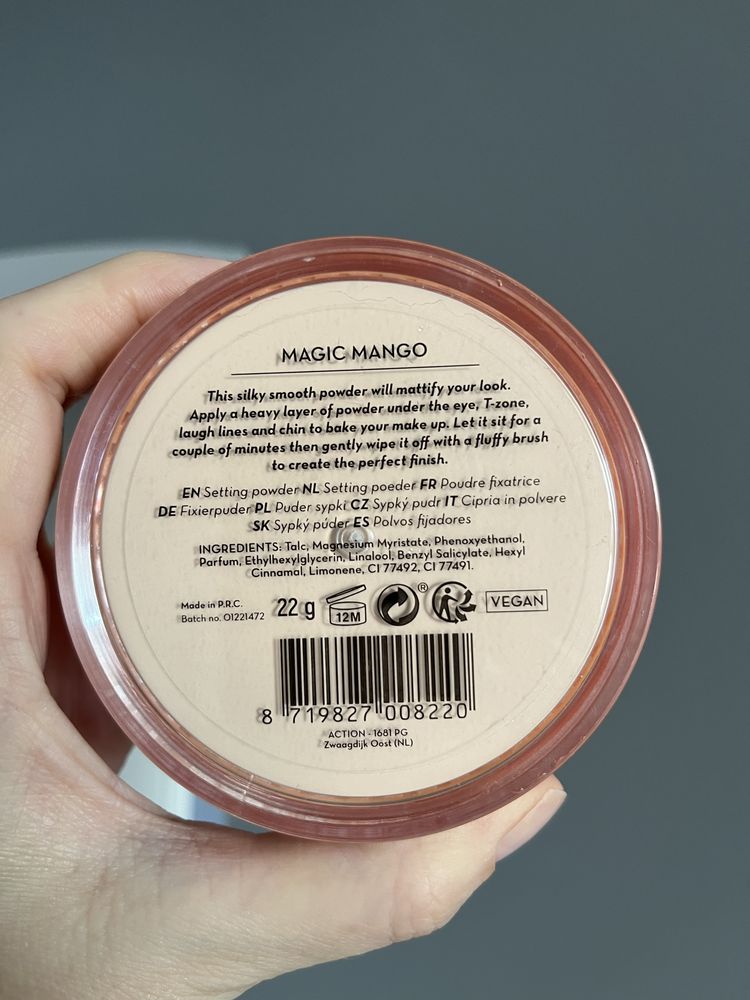 Puder Max&More Magic Mango z Action
