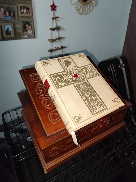 Bíblia Exposição arte sacra