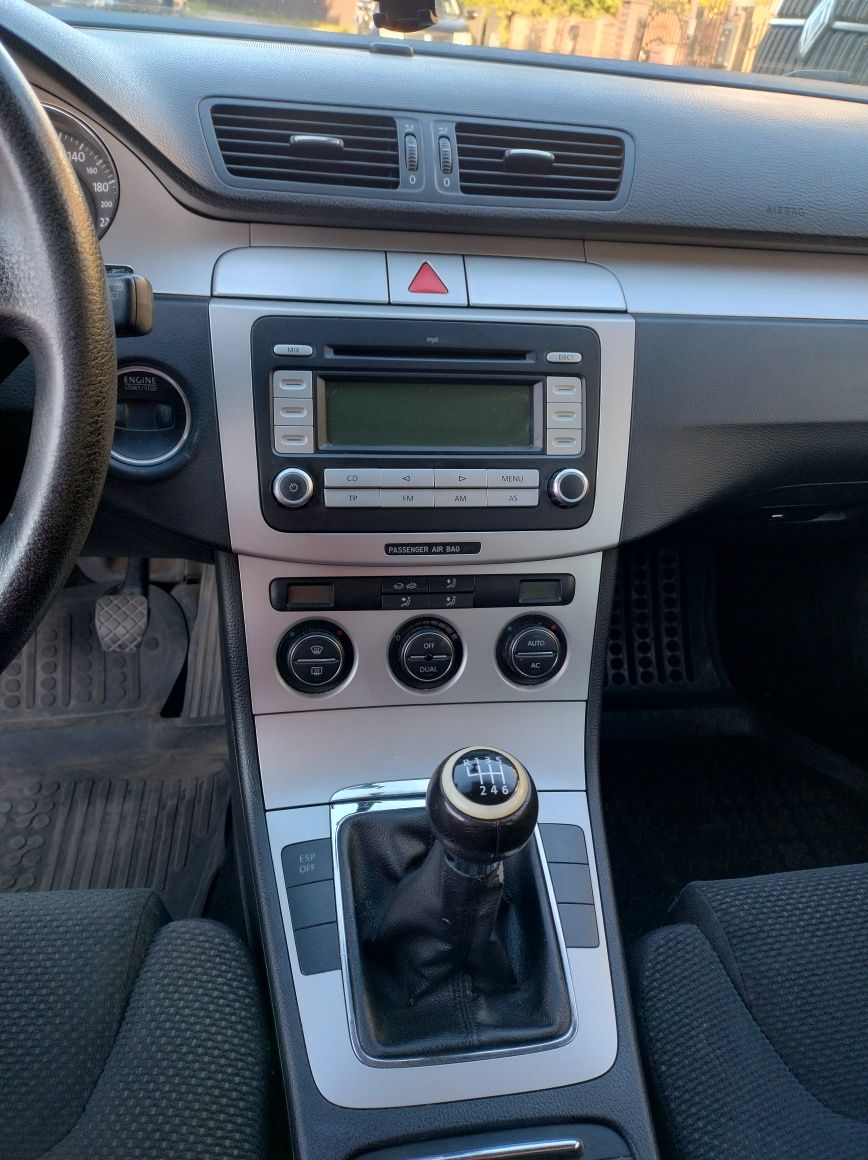 Passat B6 2.0 TDI 2008r