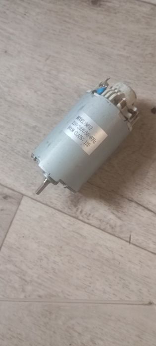 Продам двигатель к блендеру в отличном состоянии