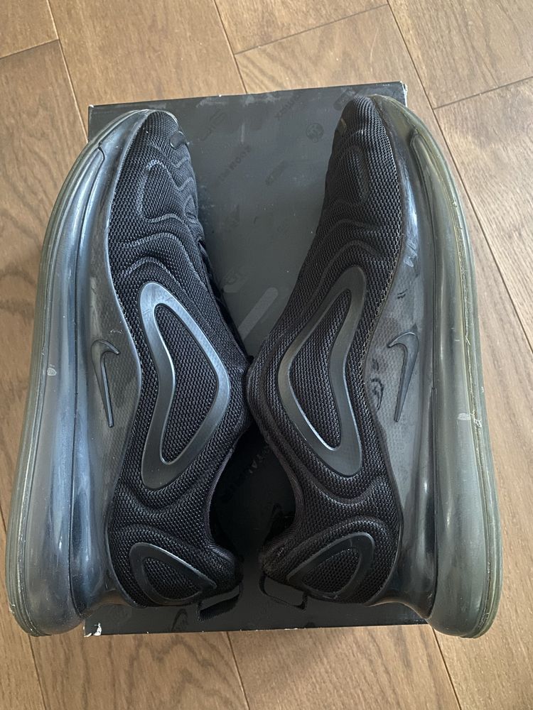 Nike Air Max 720