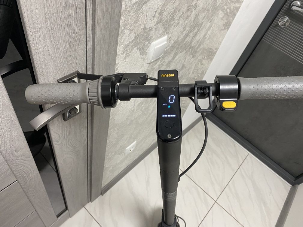 Ninebot KickScooter MAX G30P