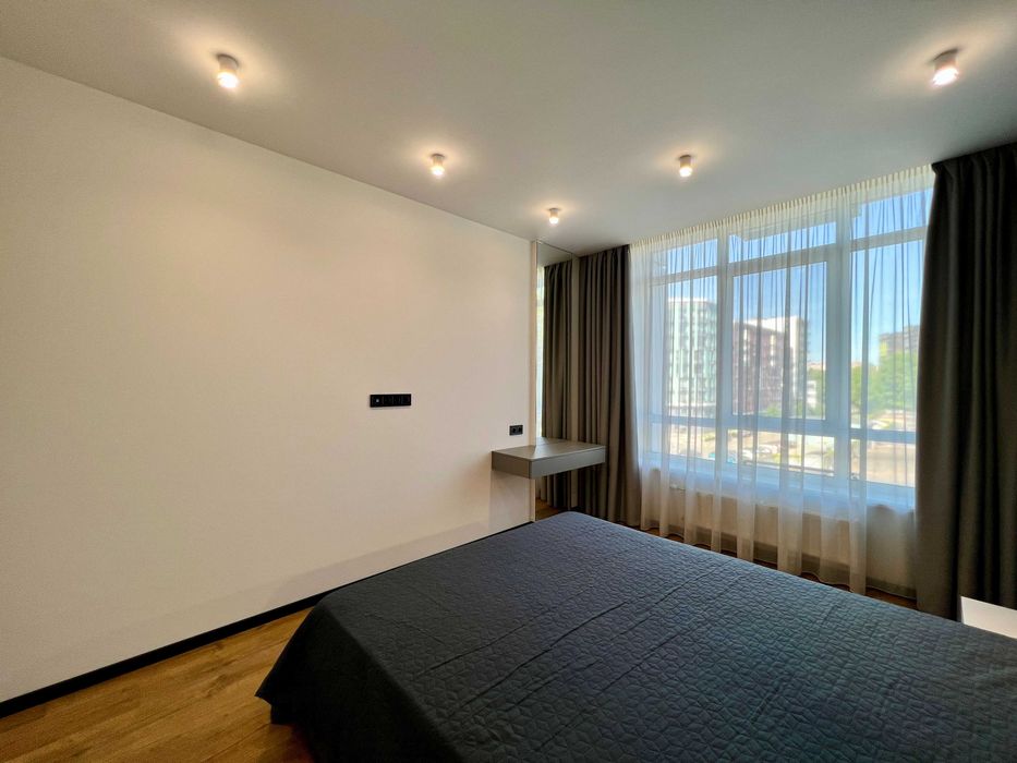 Гармонійна 1-кім 44м2 з двостороннім плануванням в ЖК Республіка