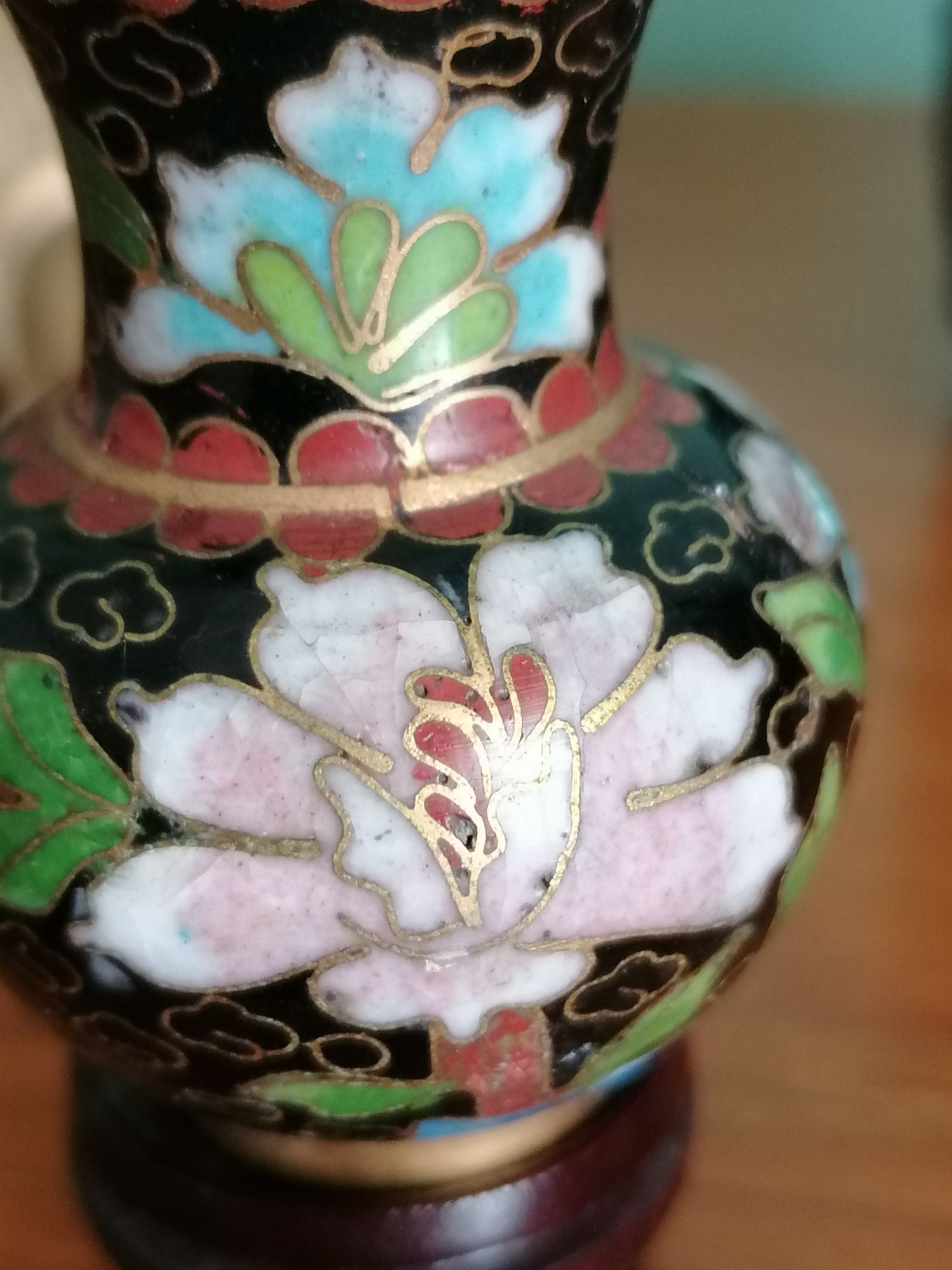 Jarrinha Cloisonne com peanha