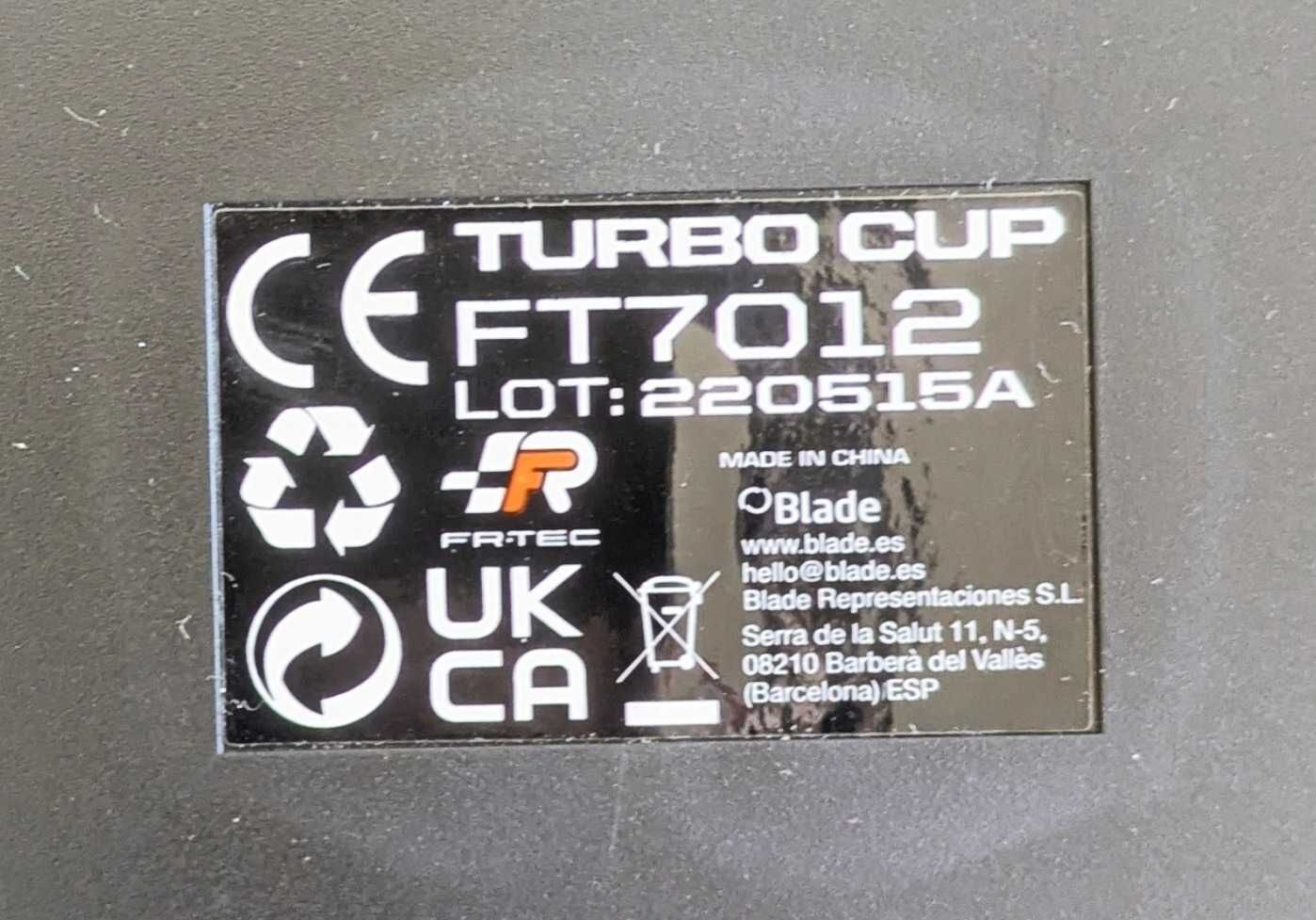 Nintento Switch OLED + Volante e Pedais Turbo CUP FT7012 (pouco usado)