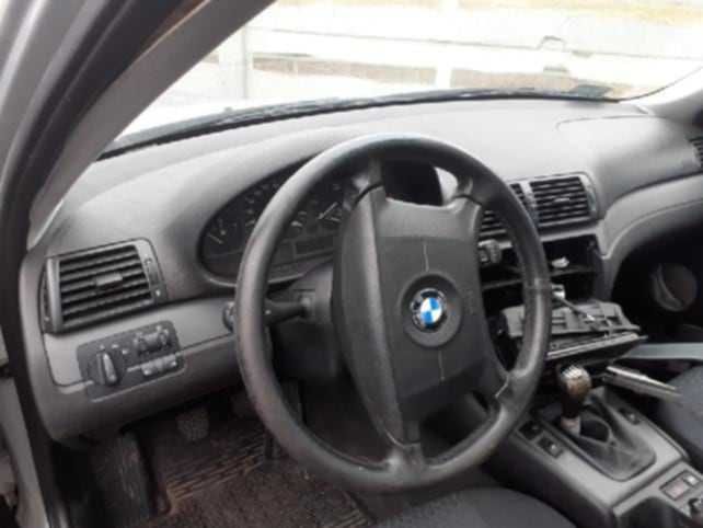 BMW E46 Compact N42B18A , Titansilber metallic , dyfer 3.38