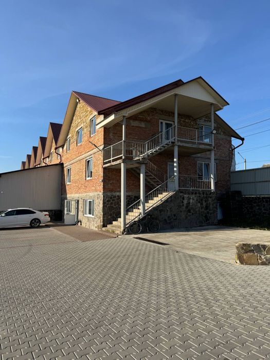 Продаж Комерційного Комплексу з СТО та Складськими Приміщеннями Фасад