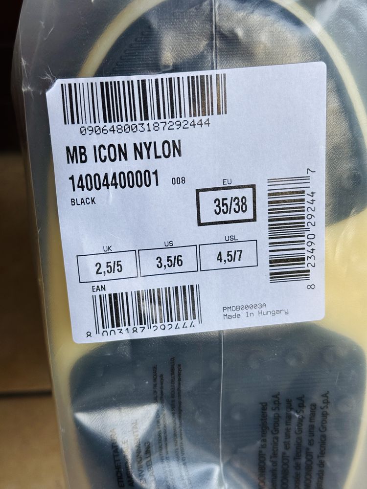 Śniegowce Moon Boot Icon Nylon Black r. 35/38 czarne