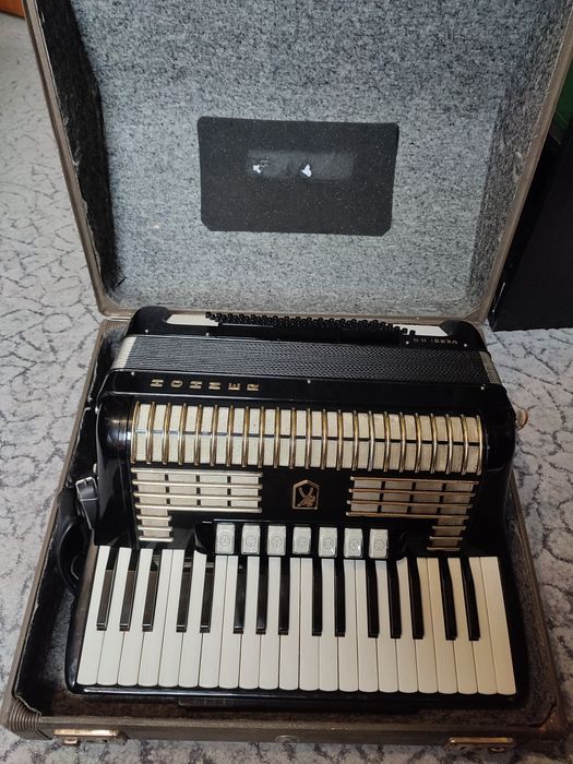 Hohner Verdi II N 96 basów stan IDEALNY