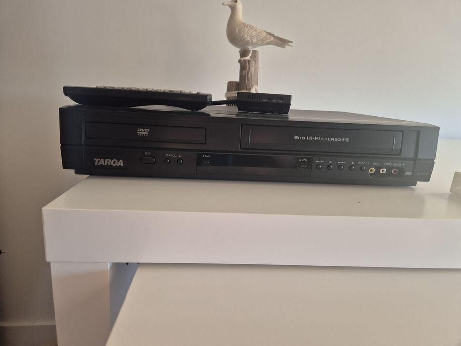 Magnetowid /Nagrywarka VHS Targa