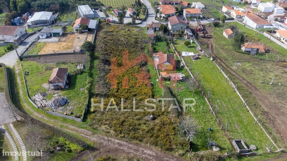 Terreno para Construção / Área Total 2.678m2 / Indice de 0.6 / Penafie