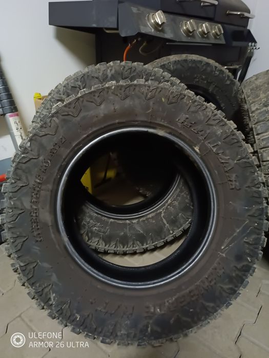 Opony Renegade R/T RADAR 235 70r16