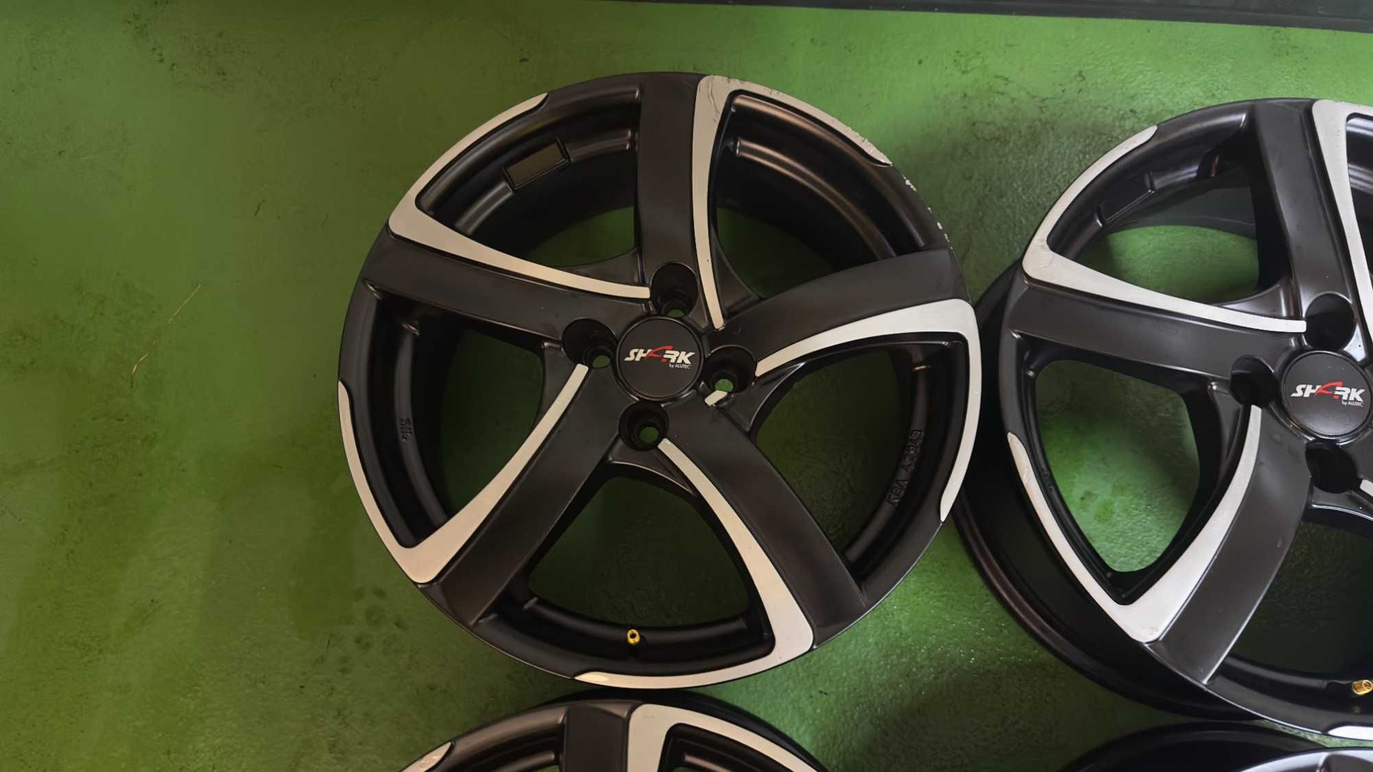 Felgi aluminiowe 17" 7Jx17H2 4x100x63,3 ET40 Mini Mazda Hyundai Kia