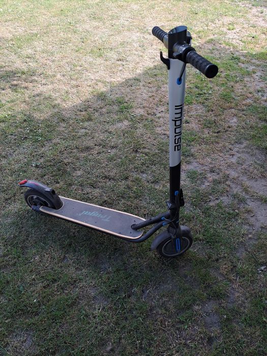 Hulajnoga elektryczna