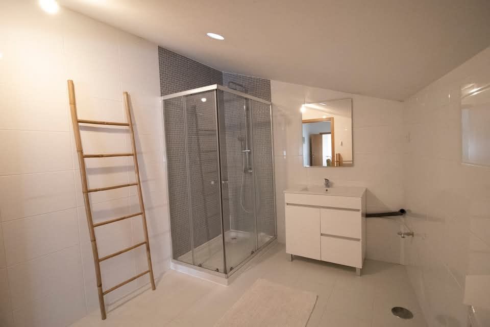 Apartamento T1 em AVELAR