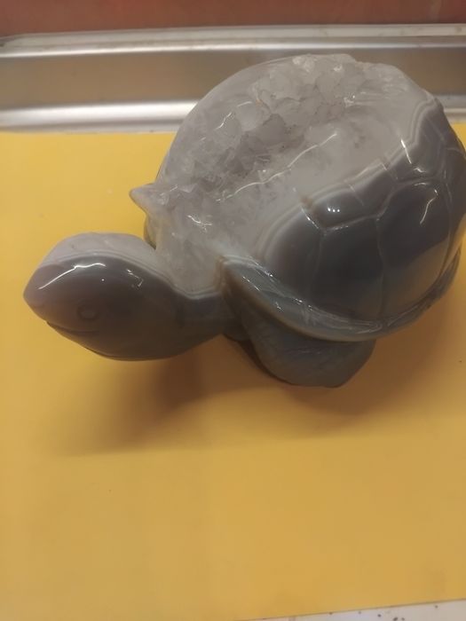 Черепаха из драг камня