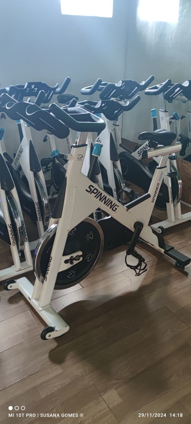 Bicicleta indoor SPINNING