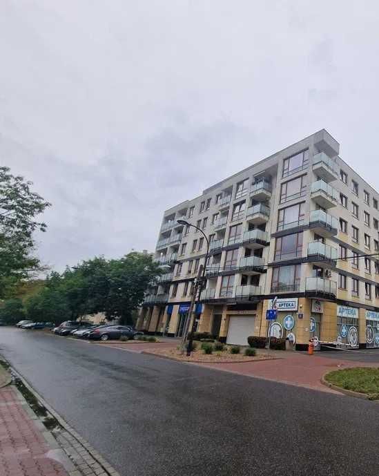 Mieszkanie 45 m2 (2 pokoje+kuchnia) z garażem, metro Trocka
