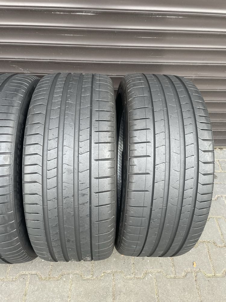Opony Pirelli P Zero 325 35 ZR22 / 285 40 ZR22