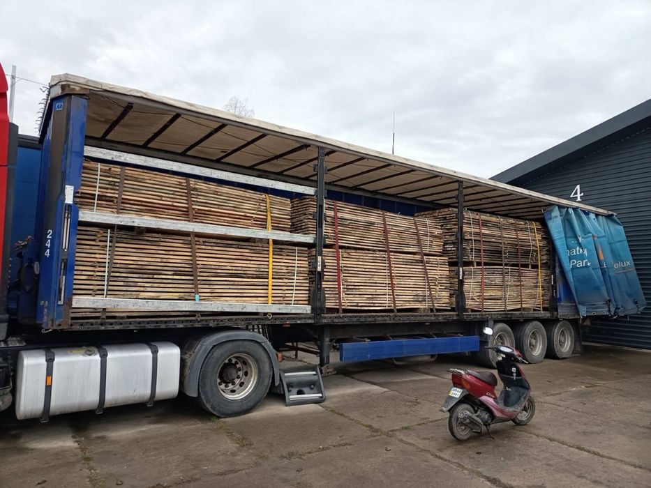 Продам дошку  20 - 30 довжина 3 метра