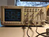 Осцилограф Tektronix TDS 520A 500Mhz