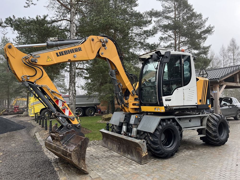 liebherr 912 compact koparka kołowa z holandii