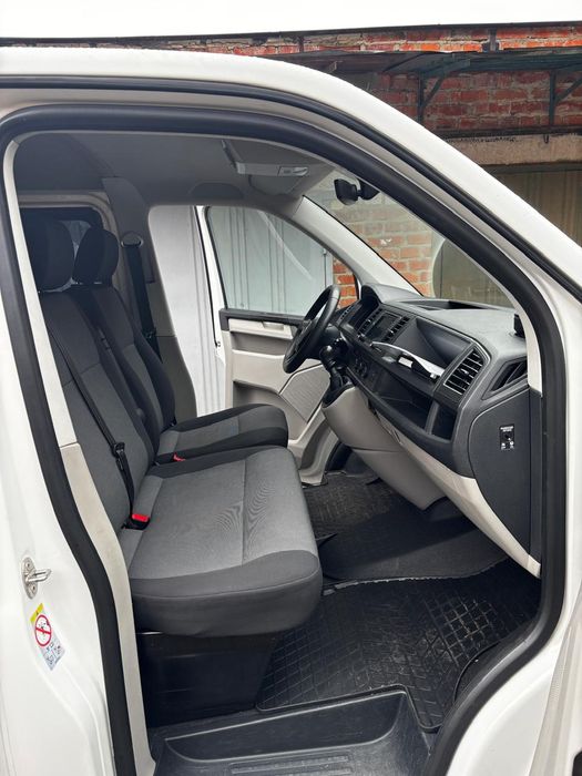 Volkswagen Transporter T6 оригинал.
