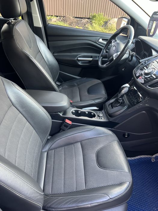 Ford kuga 2 Titanium