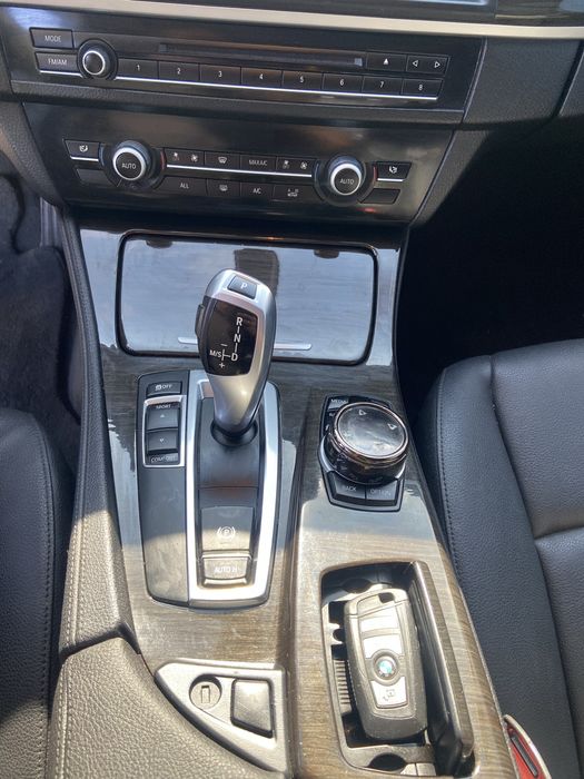 Продам БМВ Ф10 BMW F10