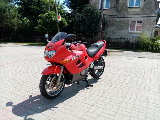 Suzuki gsx 600f super stan