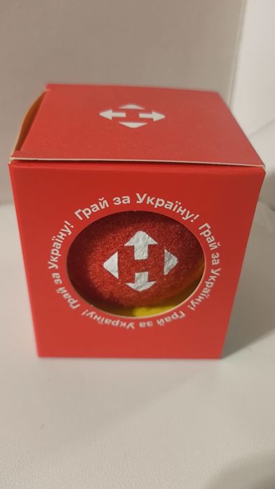 Колекційний тенісний м’яч з автографом Еліни Світоліної