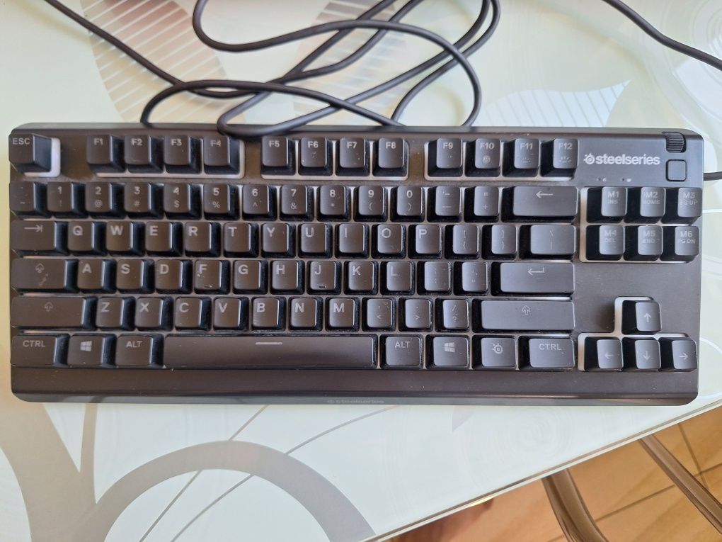 Klawiatura steelseries apex 3