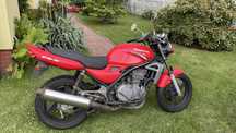 Motocykl Kawasaki ER 5
