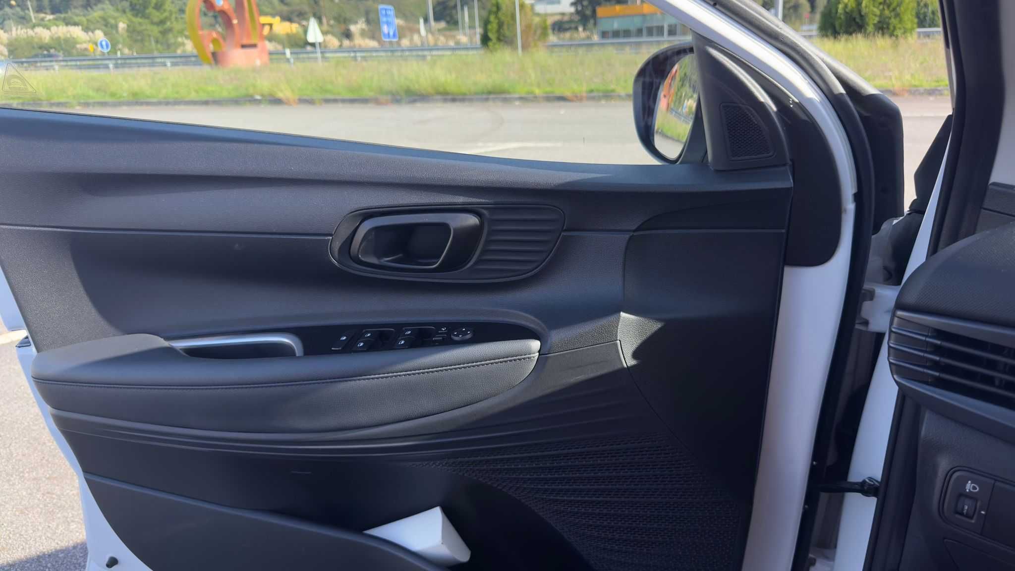 Hyundai Bayon nov 2023 caixa automática