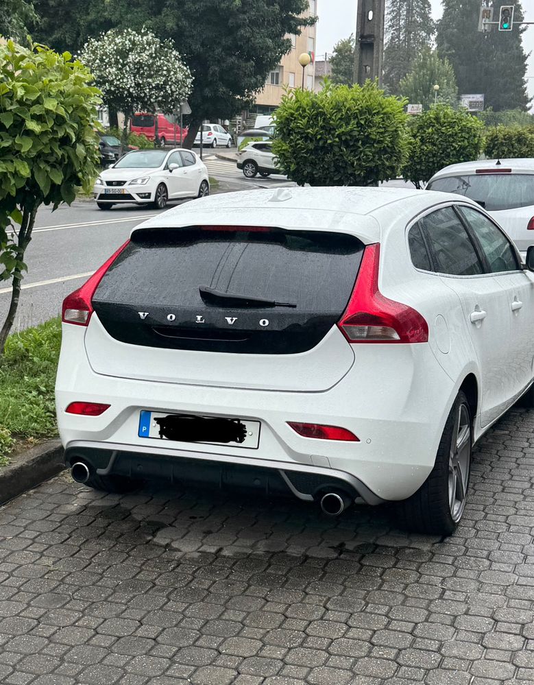volvo v40 2.0 R-Design