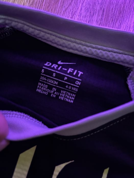 2 кофти  на хлопчика від nike